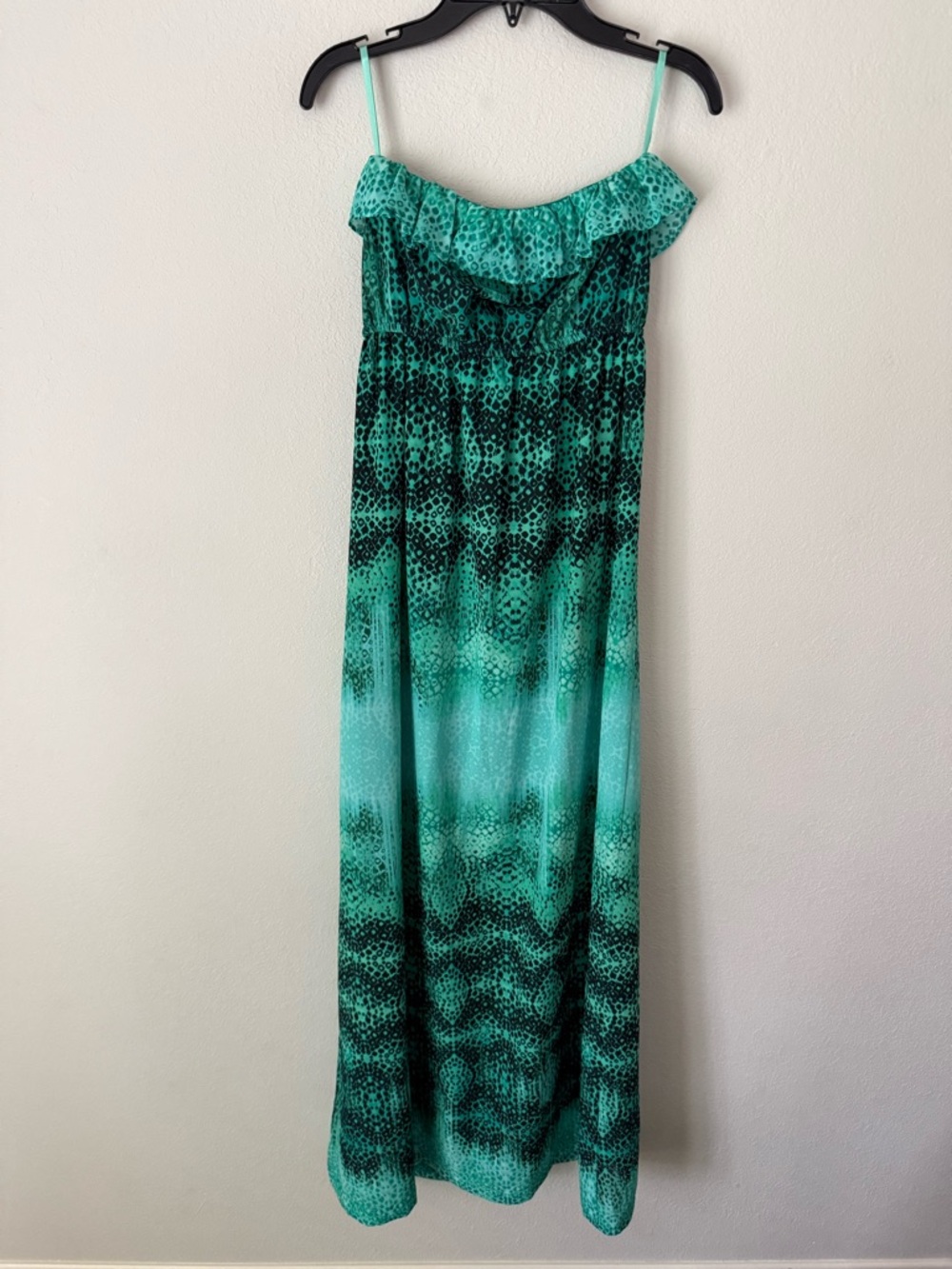 Turquoise Ombre Strapless Maxi Dress
